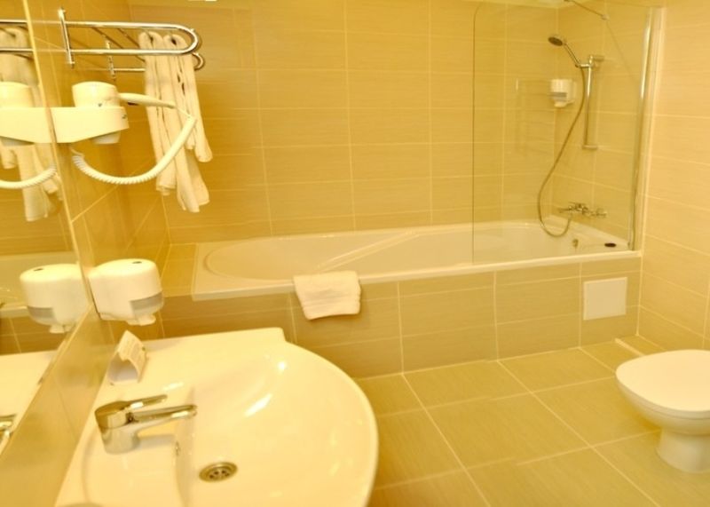 Optima Cherkasy Hotel Dış mekan fotoğraf